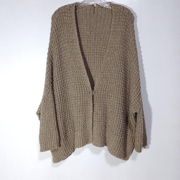 Free People Sweaters - Free People Breeze Cardigan in Teak Size M Oversize Slouchy Fit